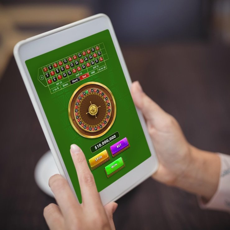 Live roulette wheel spinning during active game